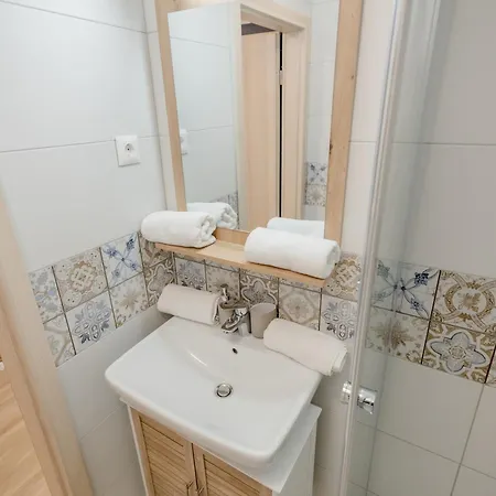 Cadet Bltn By Bltn Apartment Siofok