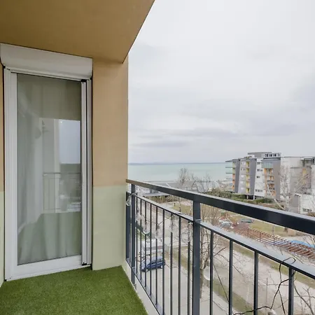 Cadet Bltn By Bltn Apartament Siófok